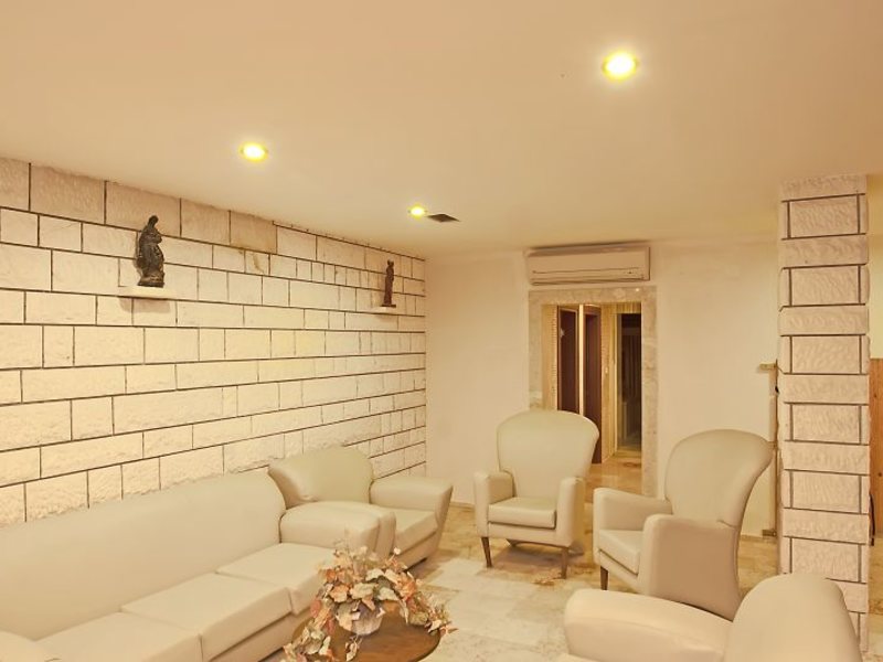 Kemper Felice Hotel  55573