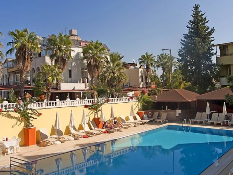 Kemper Wasserman Hotel  62015