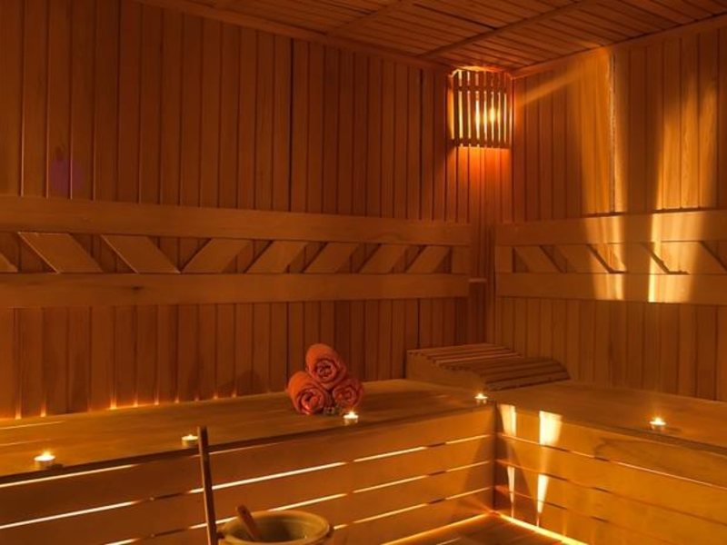 Kemper Wasserman Hotel  62018