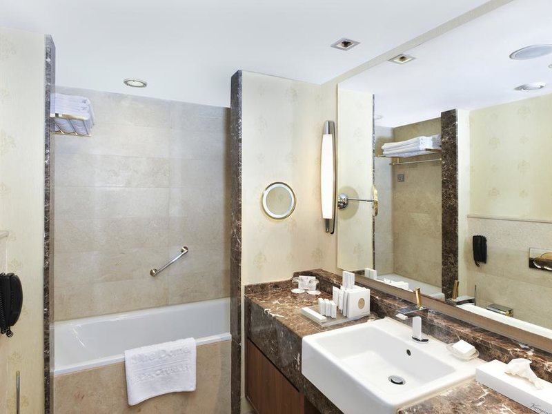 Kempinski Hotel The Dome 295482