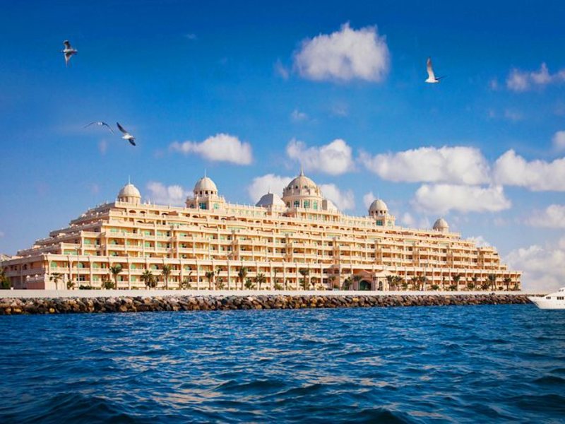 Kempinski Hotel & Residence 47575