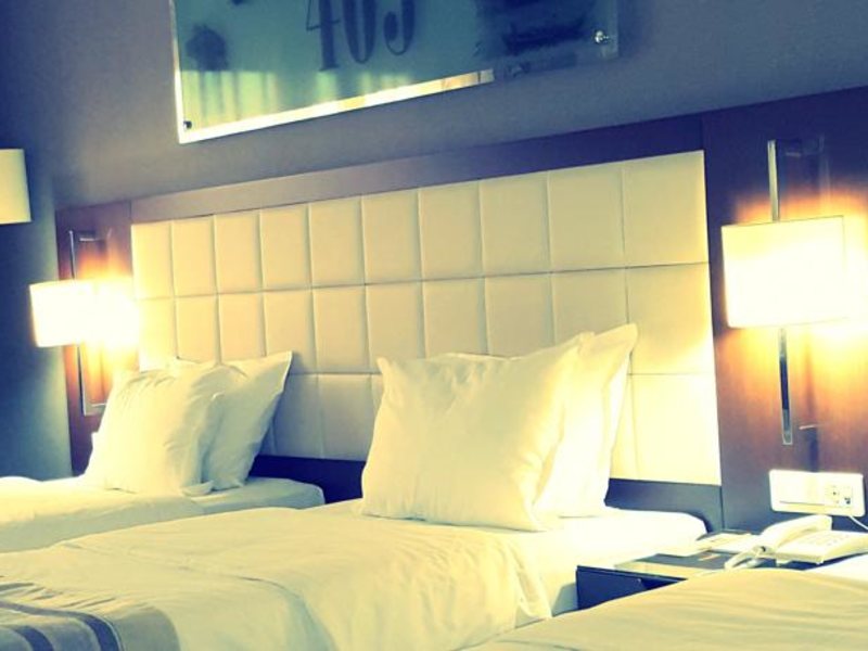 Kent Hotel 92995