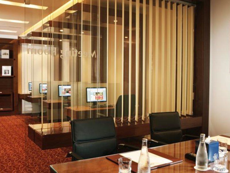 Khalidiya Palace Rayhaan 53528