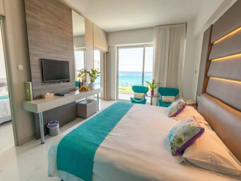 King Evelthon Beach Hotel & Resort 291071