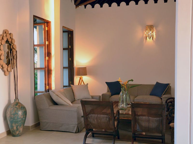 Kisiwa On the Beach  200446