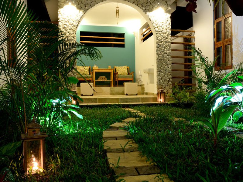 Kisiwa On the Beach  200450