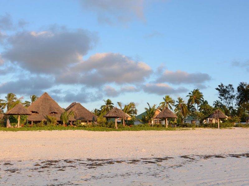 Kisiwa On the Beach  200455