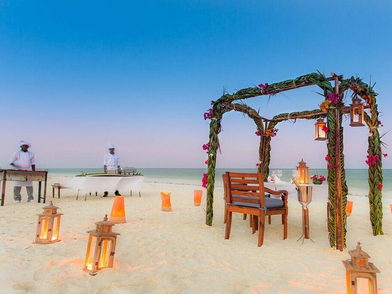 Kisiwa On the Beach  200460