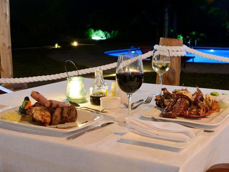 Kisiwa On the Beach  200462