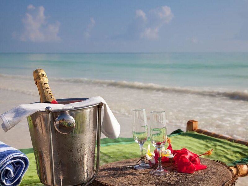 Kisiwa On the Beach  200464