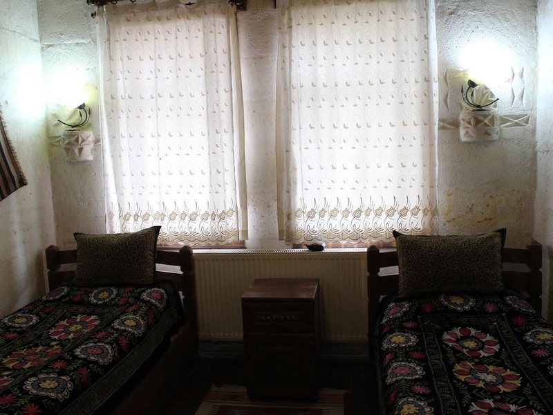 Kismet Cave House 304459