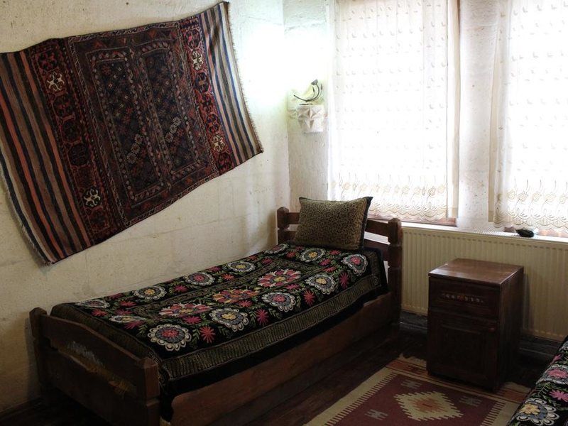 Kismet Cave House 304460