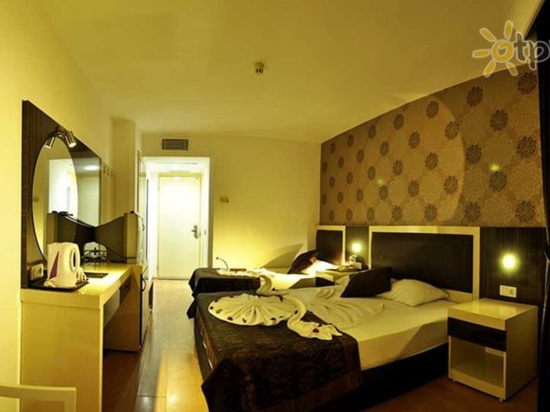 Klas Hotel 295545