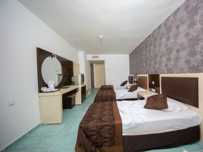 Klas Hotel 61678