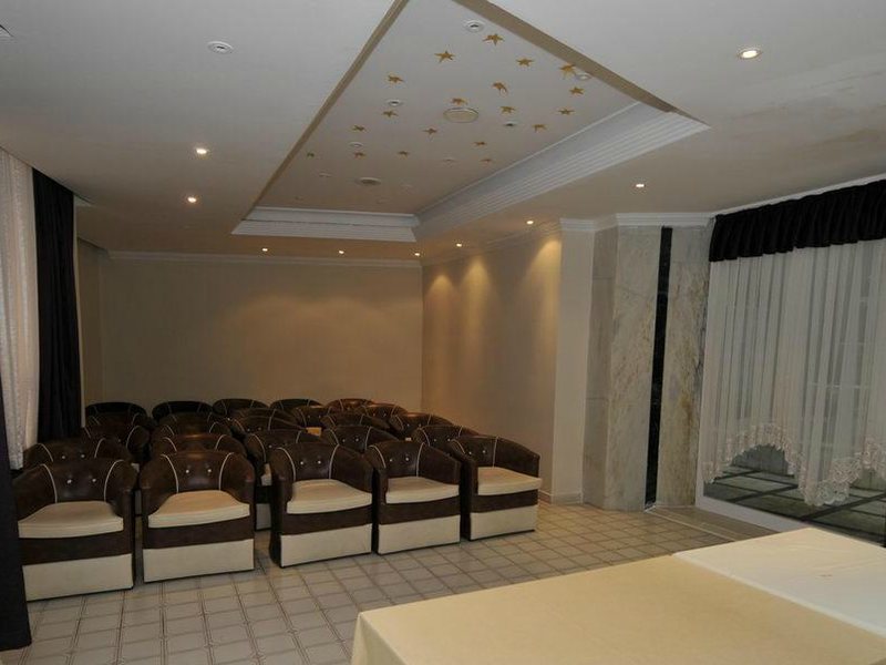 Klas Hotel Dom 60436