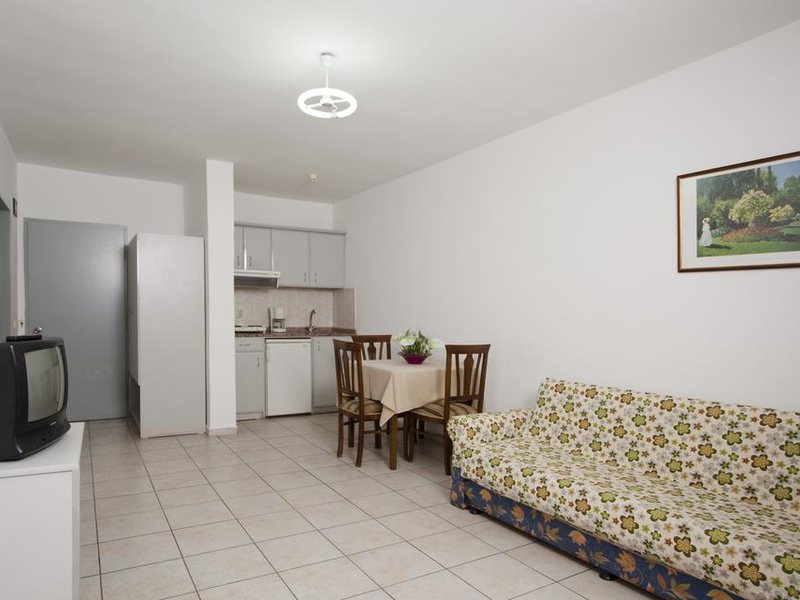 Kleopatra Aytur Apart Hotel 276426