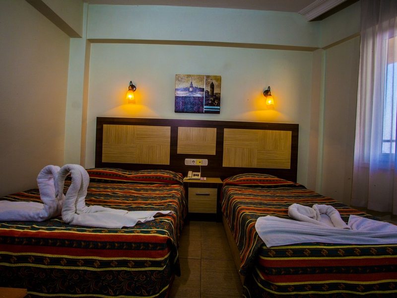 Kleopatra Beach Hotel 93374