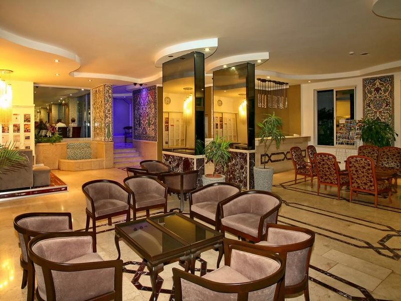 Kleopatra Celine Hotel 276500