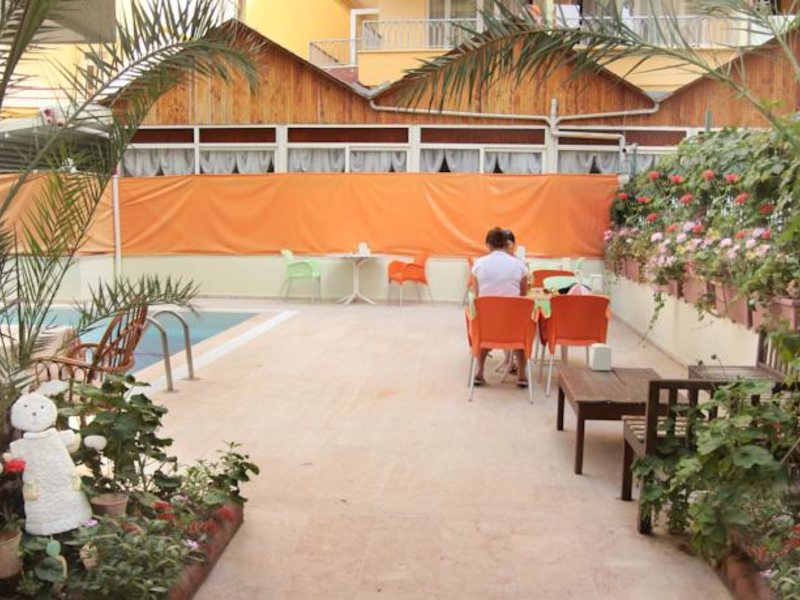 Kleopatra Hermes Hotel 65478