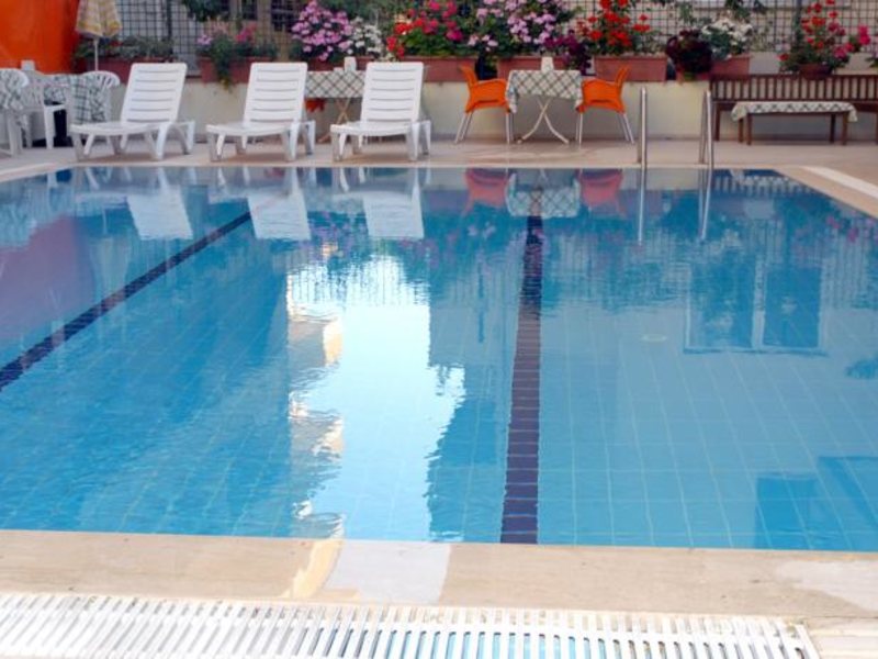 Kleopatra Hermes Hotel 65480