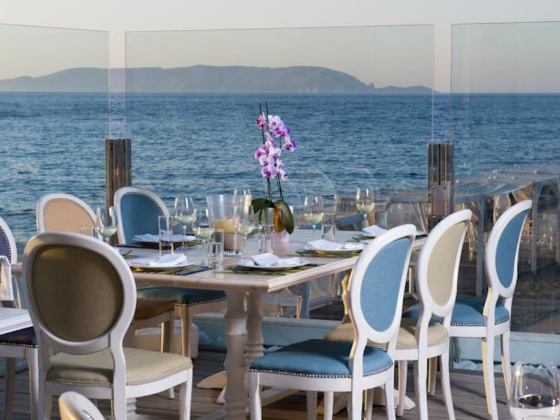 Knossos Beach Bungalows & Suites 98602