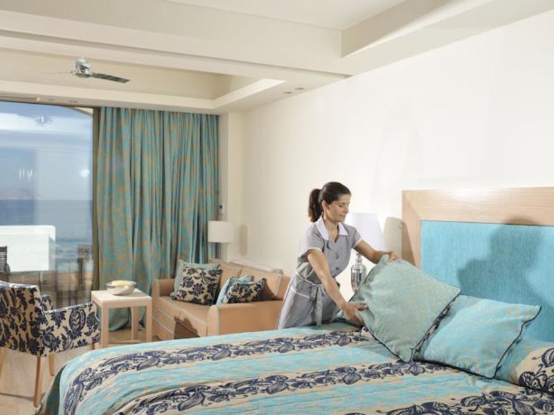Knossos Beach Bungalows & Suites 98615