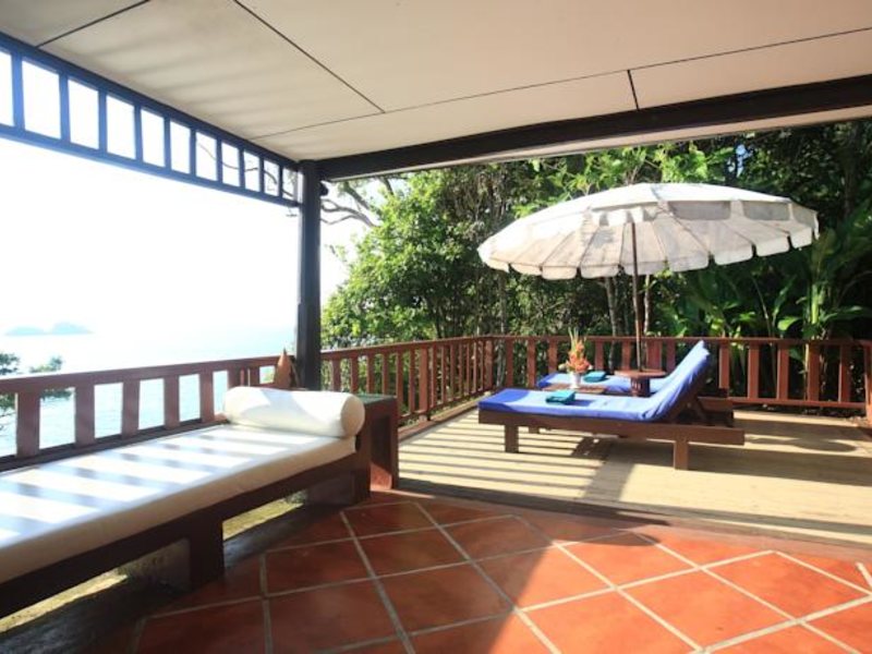 Koh Chang Cliff Beach Resort 153398