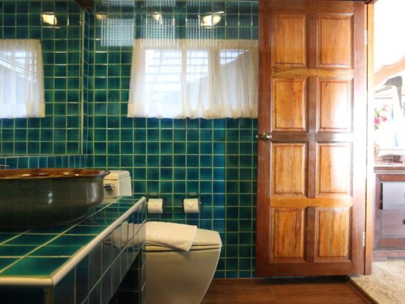 Koh Chang Cliff Beach Resort 153400