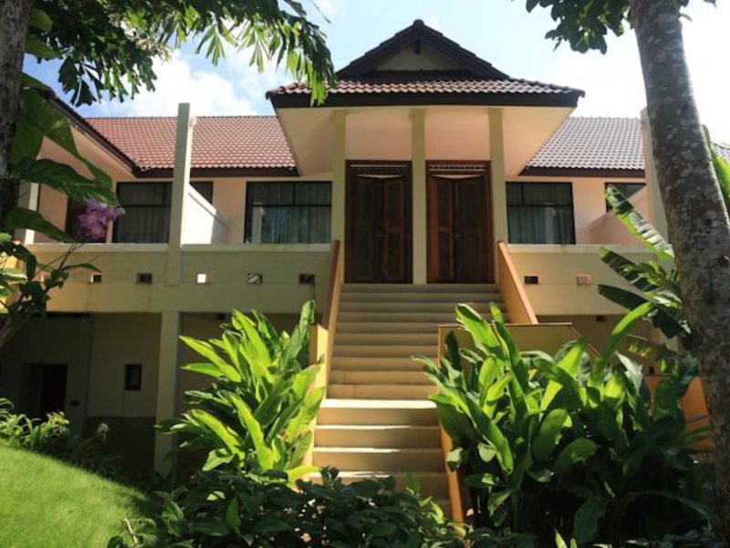 Koh Chang Cliff Beach Resort 153401