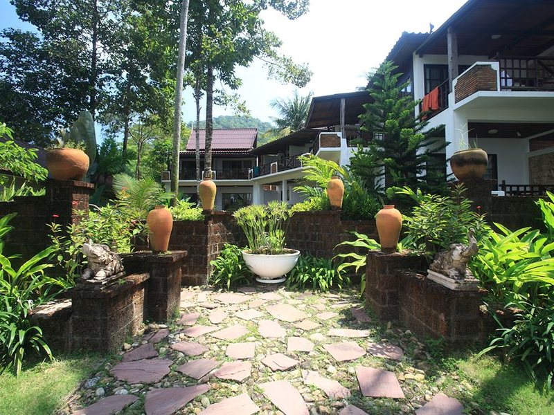 Koh Chang Cliff Beach Resort 153418