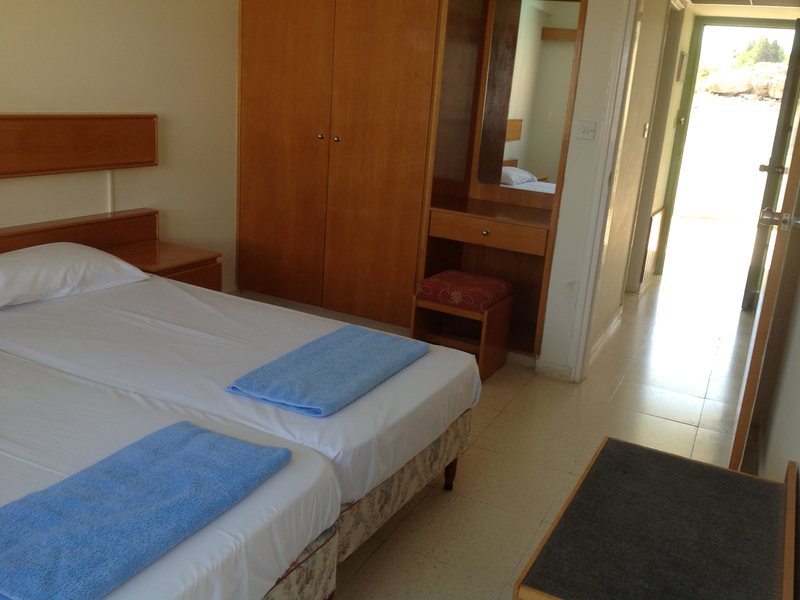 Kokkinos Hotel Apts 100803