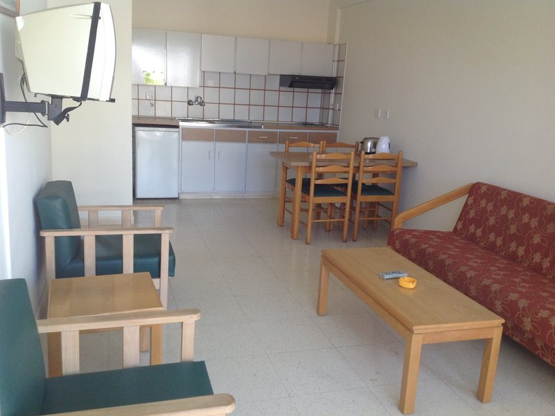 Kokkinos Hotel Apts 100808