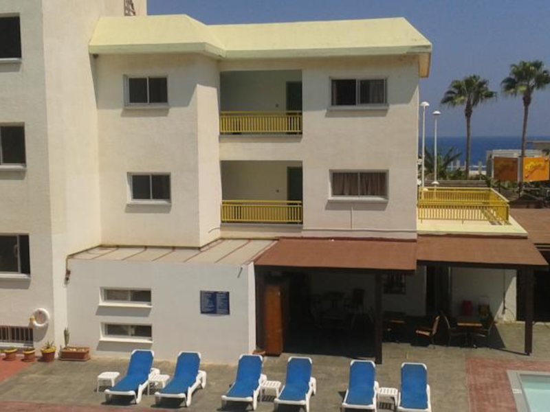 Kokkinos Hotel Apts 120901
