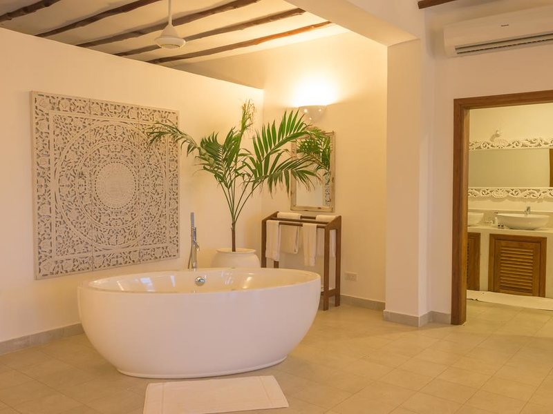 Konokono Beach Resort 205902