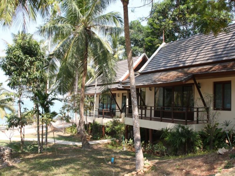 Kooncharaburi Resort Spa & Sailing Club 153600