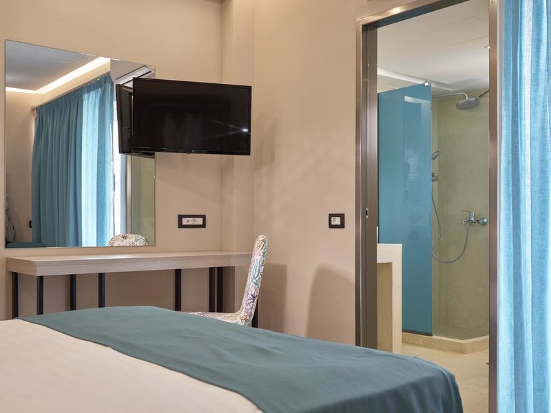 Koukounaria Hotel & Suites 306096