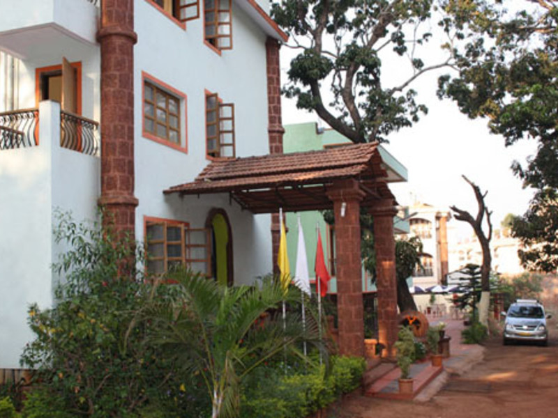 Krish Holiday Inn  115076