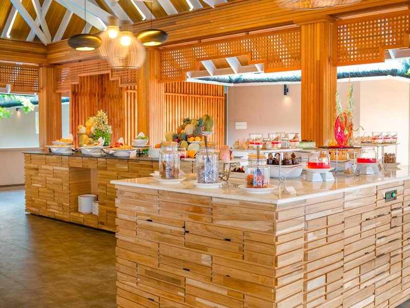 Kudafushi Resort and Spa 227575