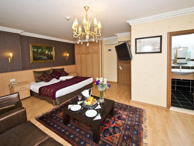 Kupeli Hotel 280220