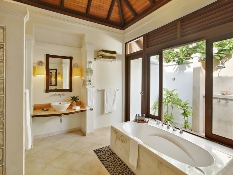 Kurumba Maldives 135556