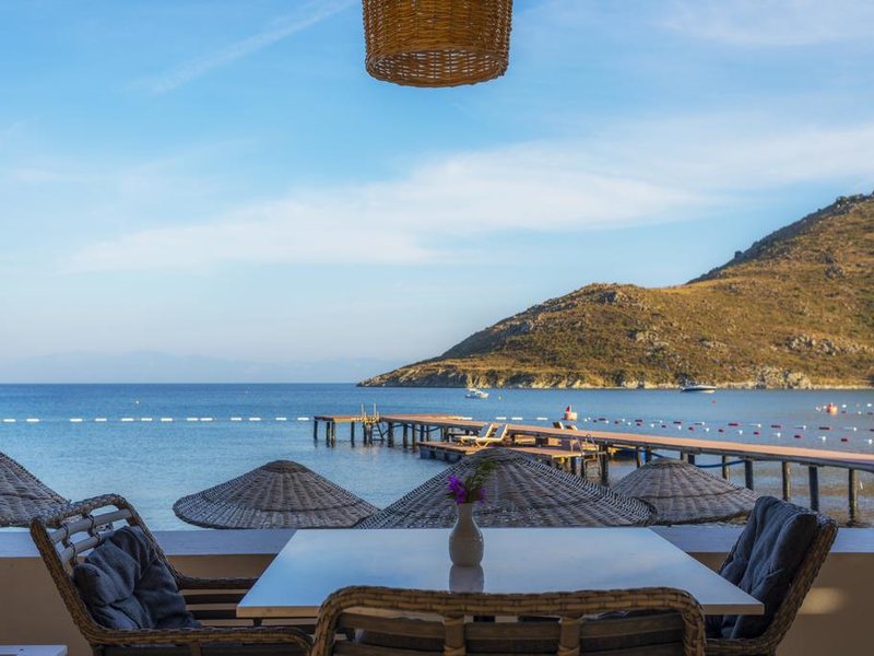 LIV by Bellazure Hotel 196587