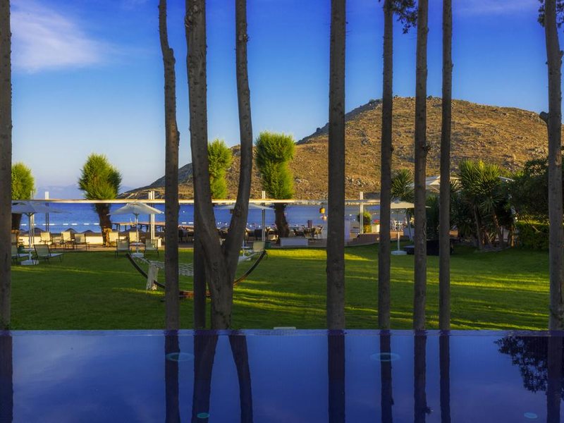 LIV by Bellazure Hotel 196596