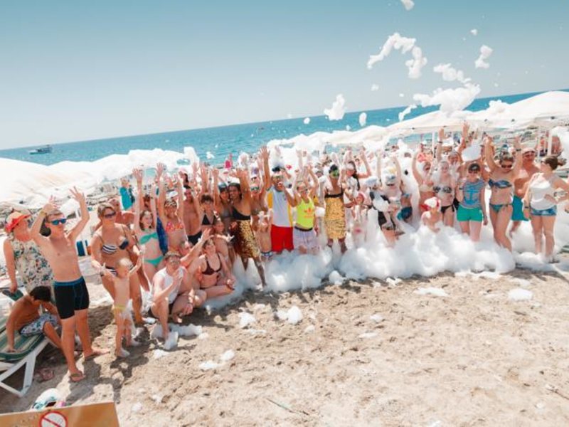 L Oceanica Beach Resort Hotel 93628