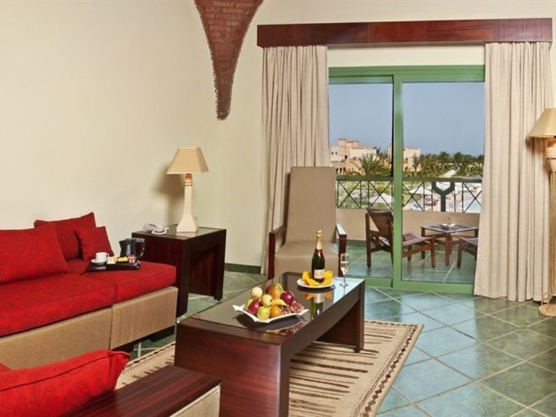 LTI Akassia Beach  (ex 125822