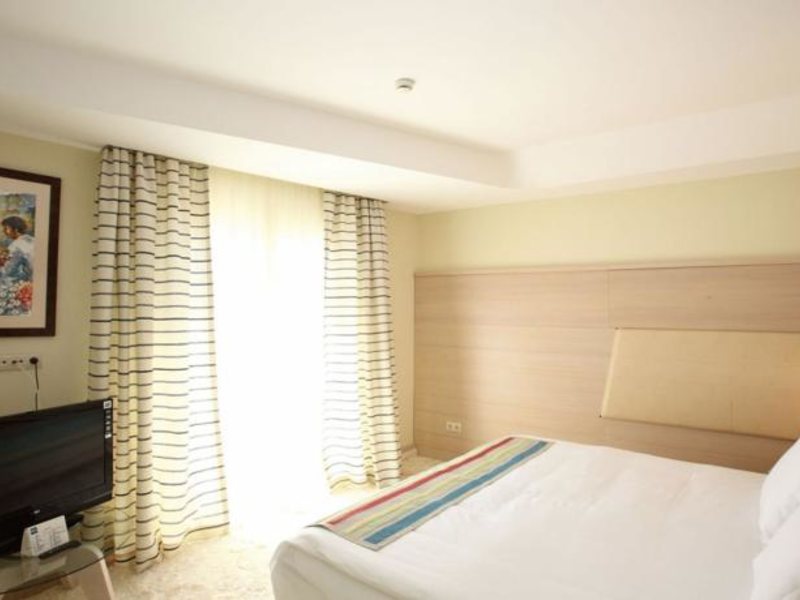 La Blanche Resort & Spa 93672