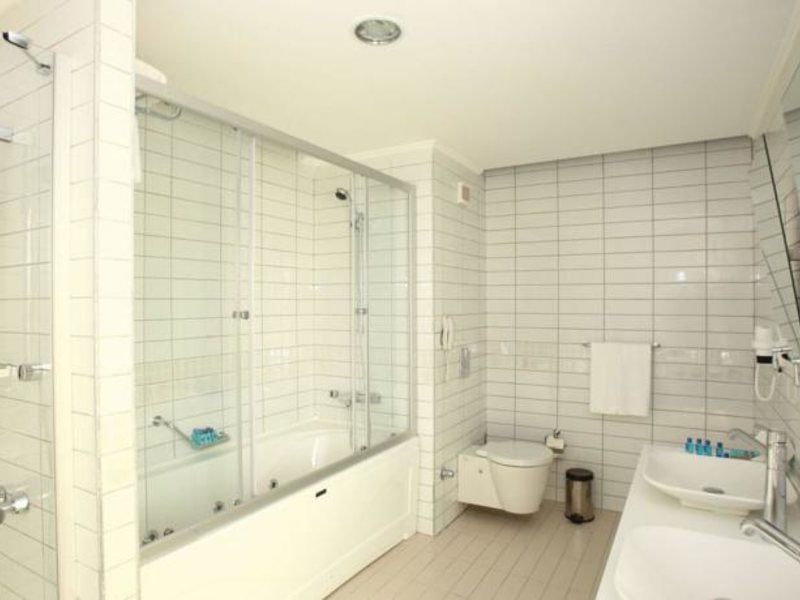 La Blanche Resort & Spa 93676