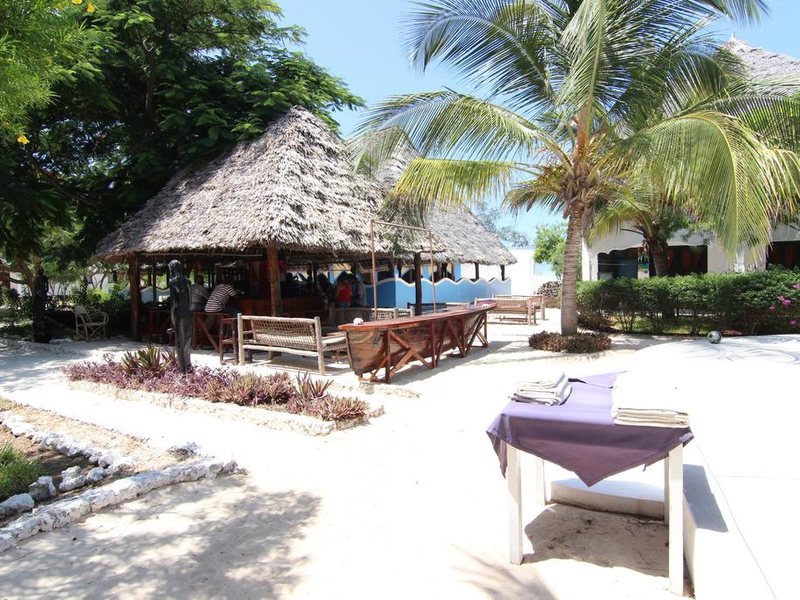 La Madrugada Beach Hotel & Resort 200553