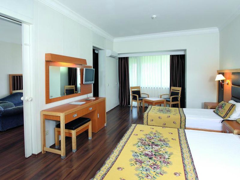 La Mer Hotel (ex 94475