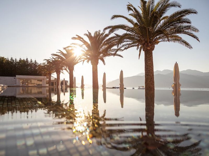 La Perla Hotel & Villas 308188