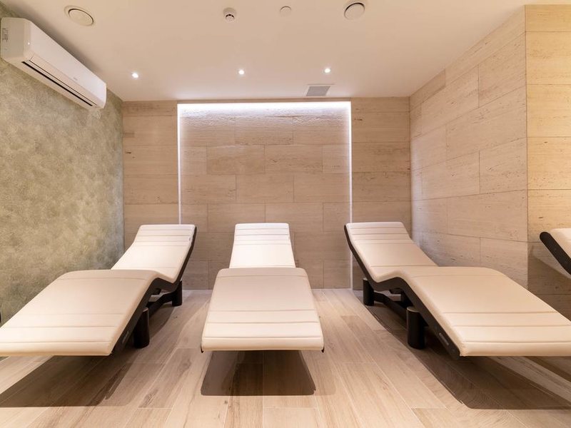 La Perla Hotel & Villas 308199